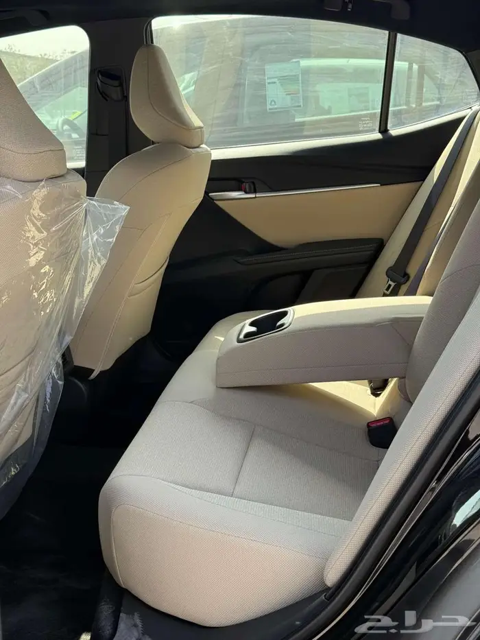 تويوتا كامري نص فل 2025 متوفر جميع الالوان اقساط اقل سعر 11