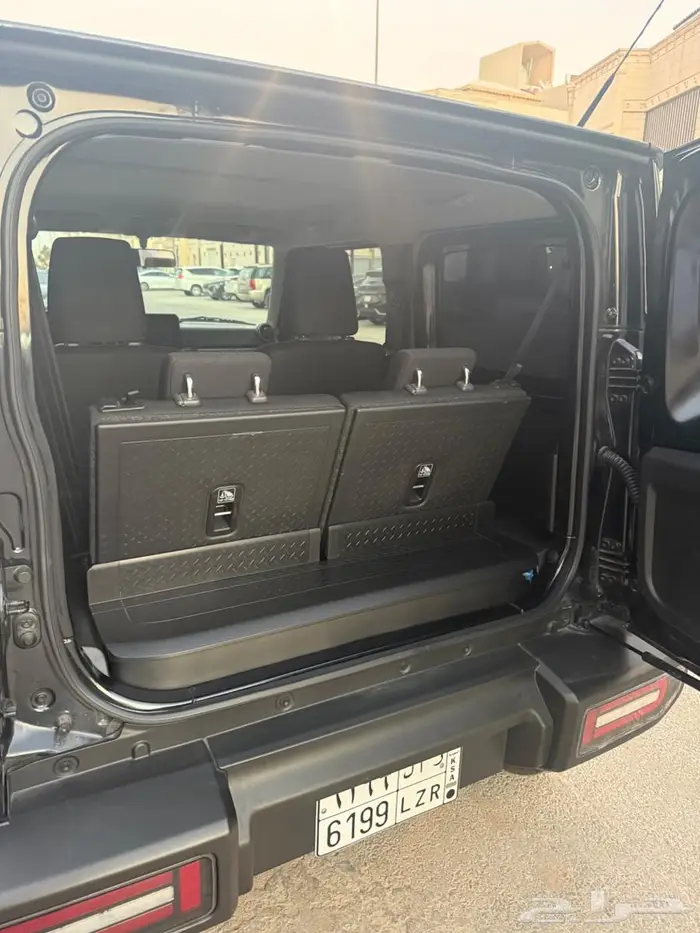 البيع سوزوكي جمني2025 2