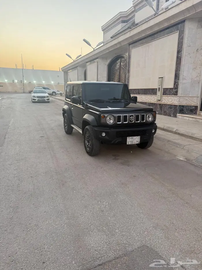 البيع سوزوكي جمني2025 6