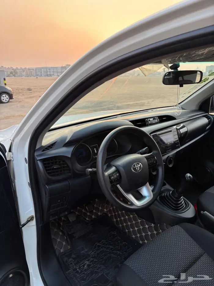 تويوتا هايلوكس غمارتين ديزل بودي وكاله 10