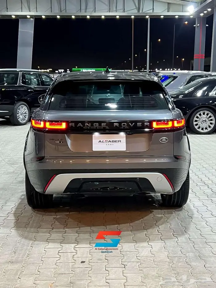 رنج روفر فيلار 7