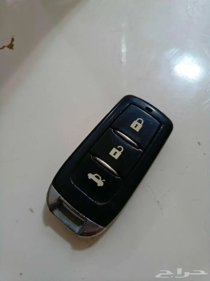 ريموت للبيع يركب كورلا هيلكس يارس مستخدم نظيف 3