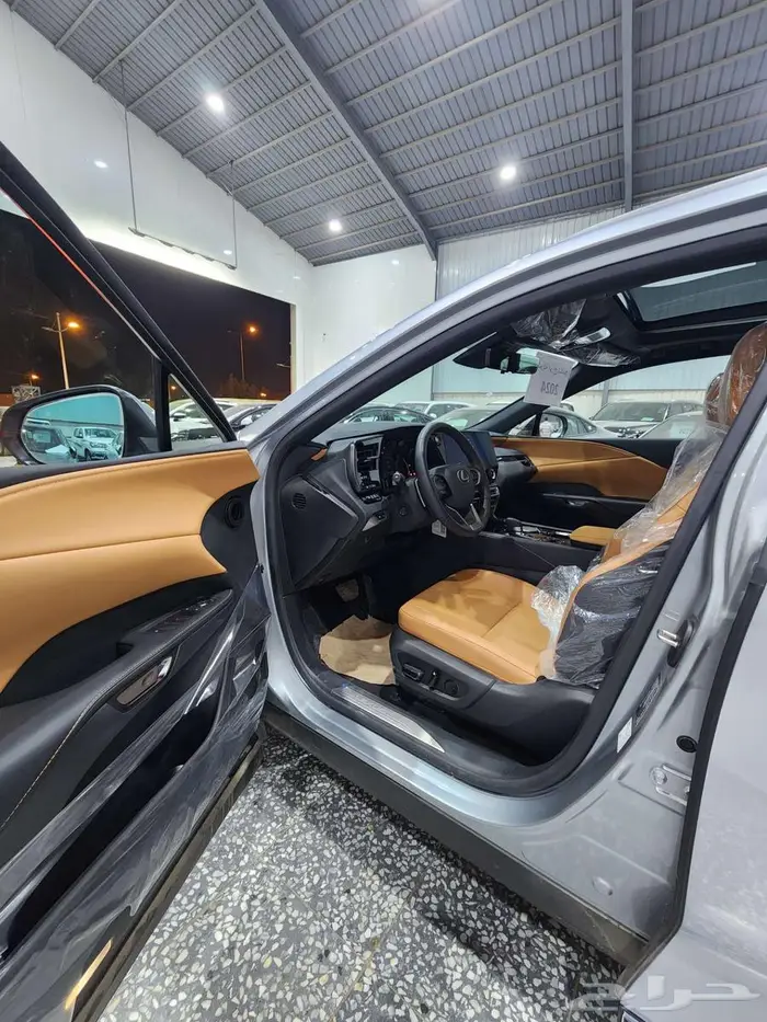 لكزس RX 350 BB بنزين 2024 فضي السعر 269000 12