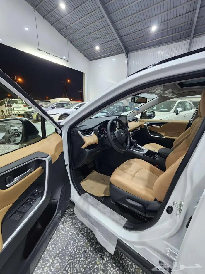 راف فور فتحه XLE هايبرد 2025 السعر 132250 12