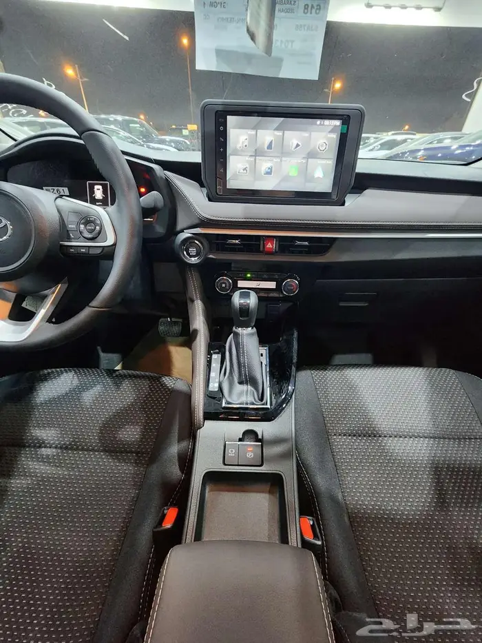 تويوتا يارس واي اكس بنزين 2026 السعر 70725 5