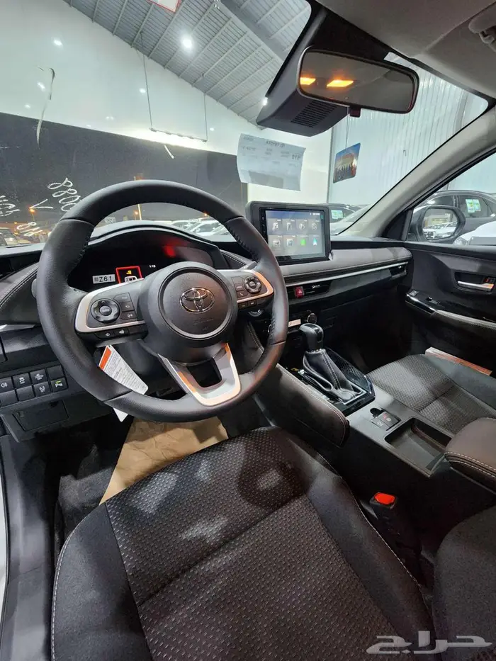 تويوتا يارس واي اكس بنزين 2026 السعر 70725 12