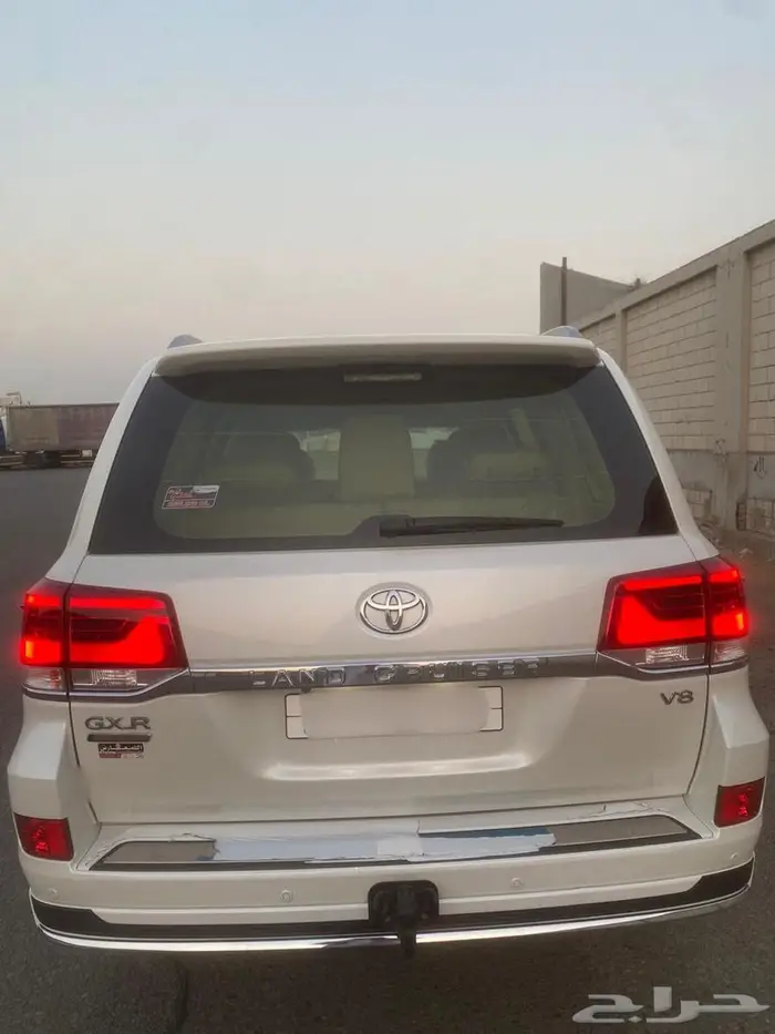 لاندكروزر تورنق مخزن 2019 1