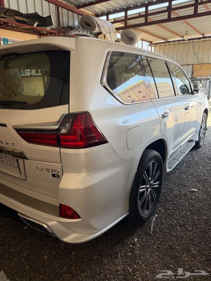 لكزس 2021 بريمي مخزن 3