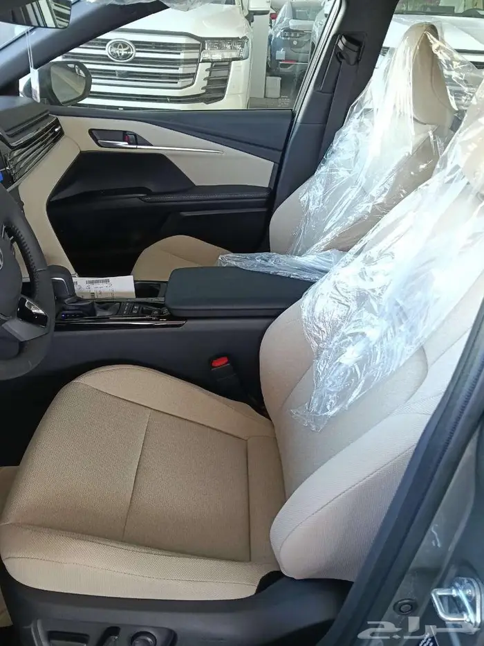 تويوتا كامري LE هايبرد م 2025 - سعودي 5