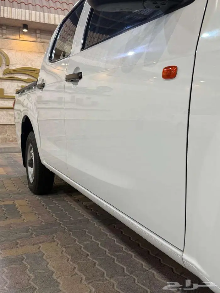 للبيع ايسوزو ديماكس 2023 مكينة 2.5cc ديزل سعودي 12