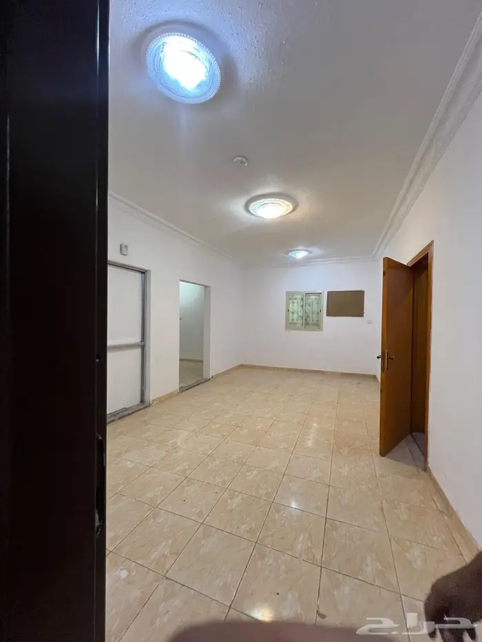 عماره للإيجار بالرياض حي لبن 250 الف 5