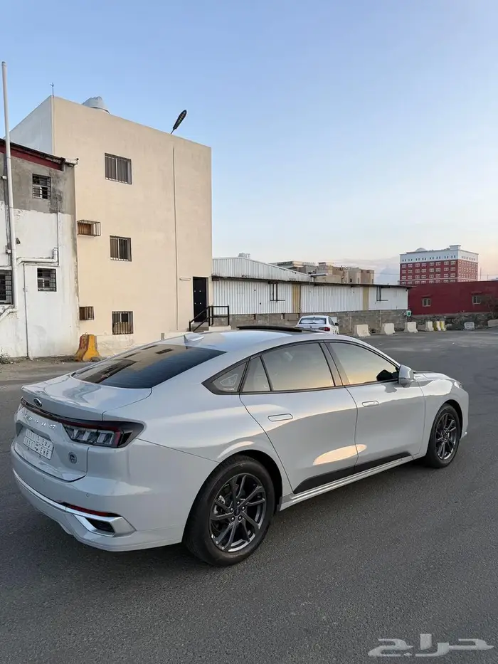 تورس ( ترند ) م 25 سعودي التوكيلات شبه زيرو على الشرط والفحص 4