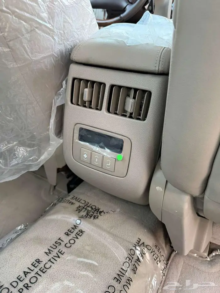 كاديلاك DTS 2011 نظيف جدا وكاله 53