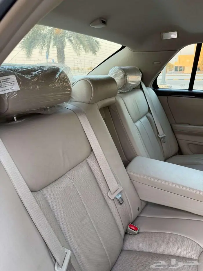 كاديلاك DTS 2011 نظيف جدا وكاله 71