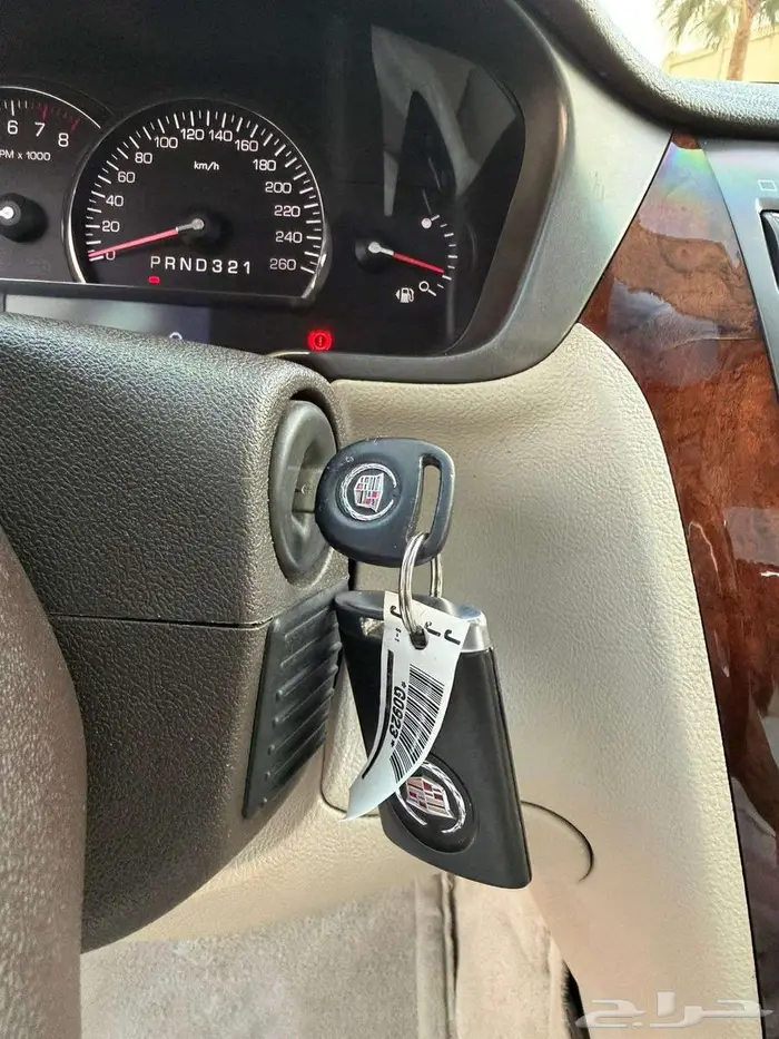 كاديلاك DTS 2011 نظيف جدا وكاله 75