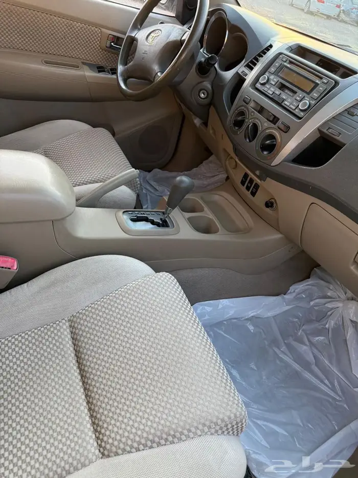 للبيع فورد شنر 2011 1