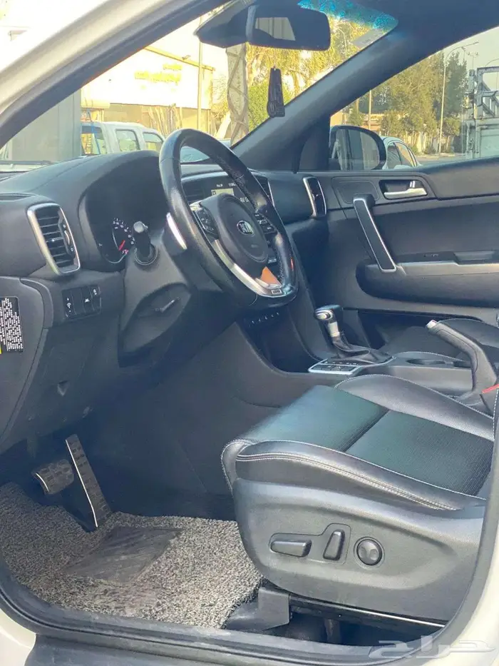 كيا سبورتاج 2019 فل ديزل المكينه 1600وارد كوريا جمارك للبيع 25