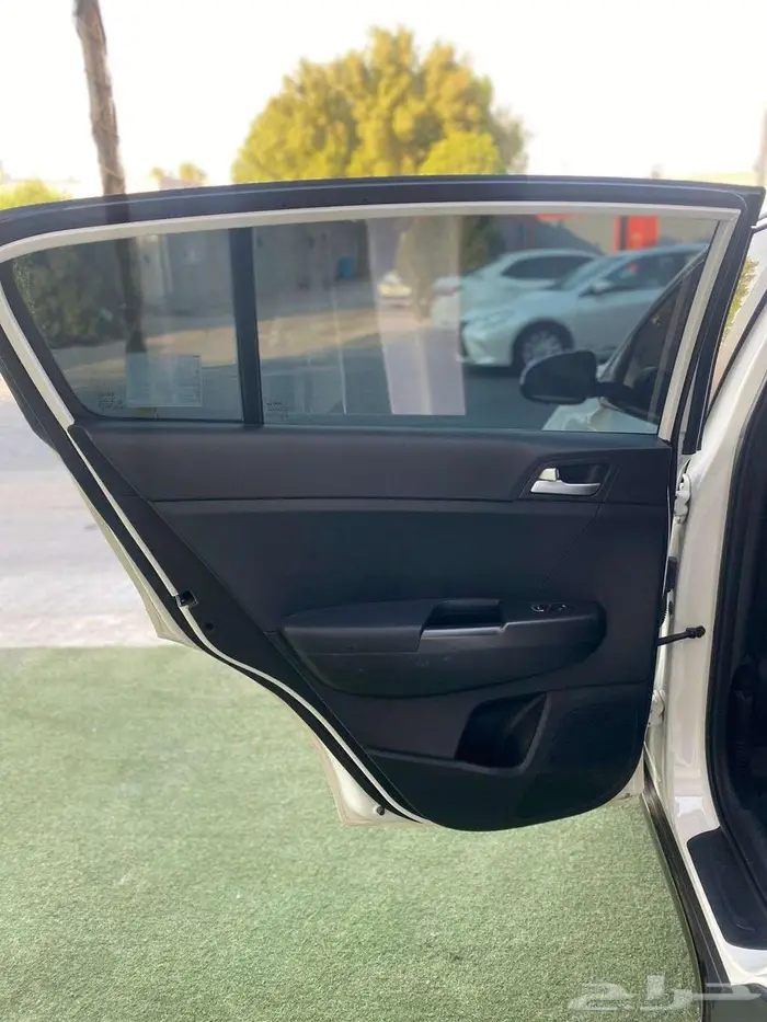 كيا سبورتاج 2019 فل ديزل المكينه 1600وارد كوريا جمارك للبيع 39