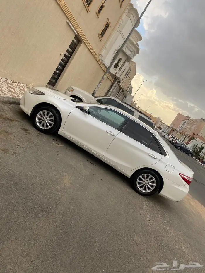 كامري للبيع 2017 2