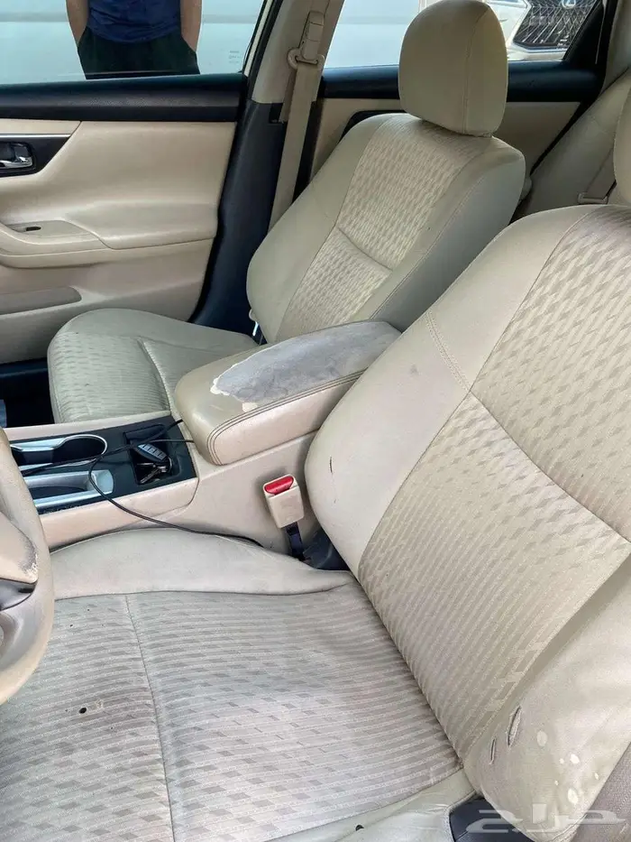 للبيع سيارة التيما نيسان 2017 3