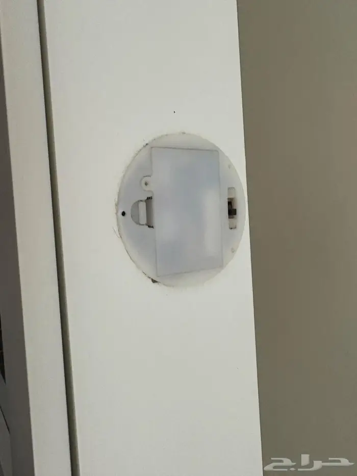 مرايا مع تخزين واضاءة 4