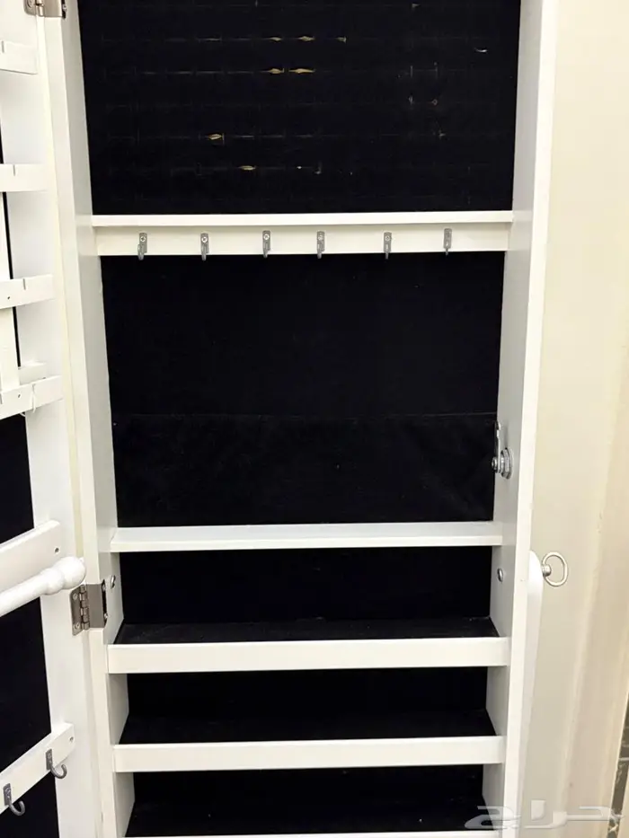 مرايا مع تخزين واضاءة 6