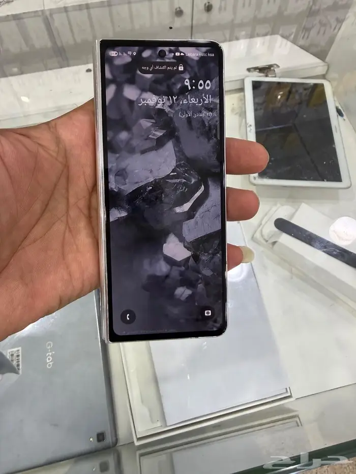 جهاز zfold5 نضيف بدون كرتون 1