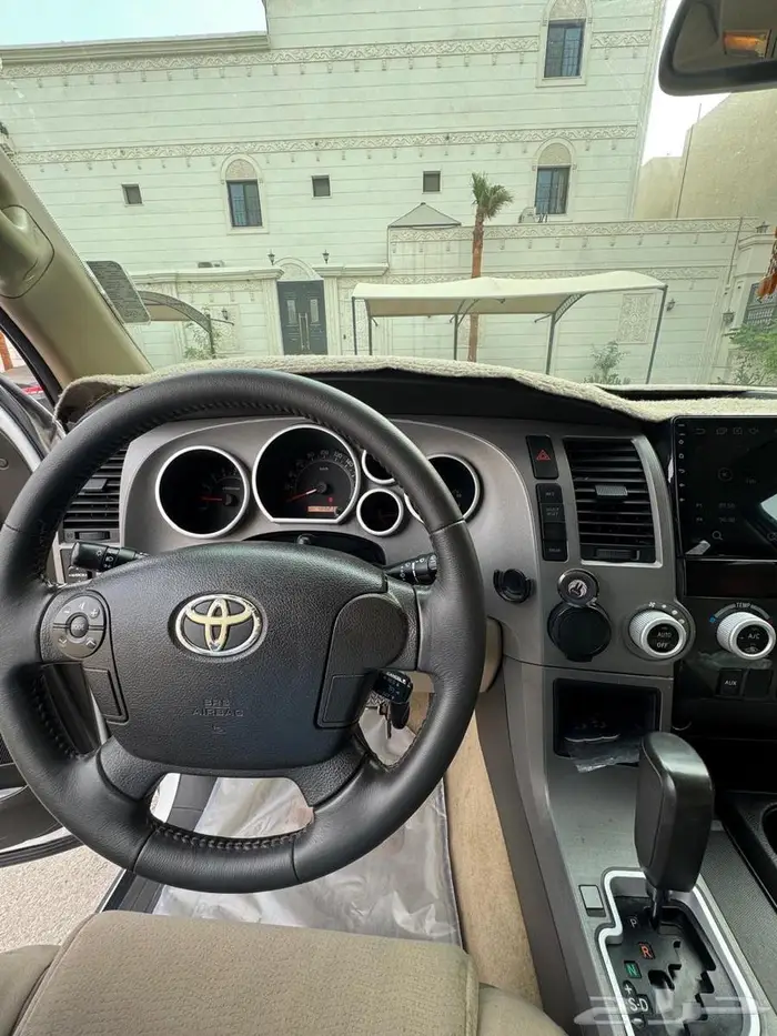 للبيع سيكويا 2011 3