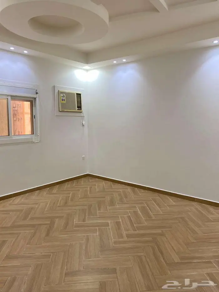 شقة 3 غرف وصالة للإيجار بحي الواحة 5