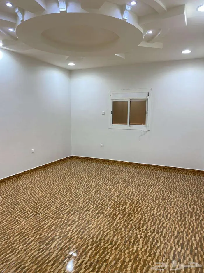 شقة 3 غرف وصالة للإيجار بحي الواحة 2