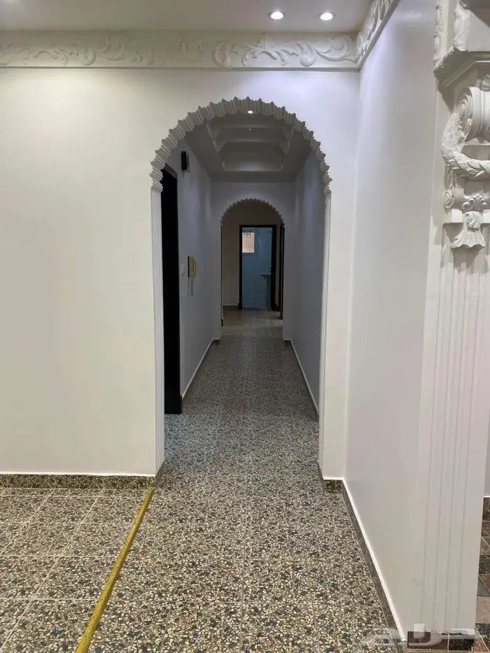 شقة 3 غرف وصالة للإيجار بحي الواحة 1