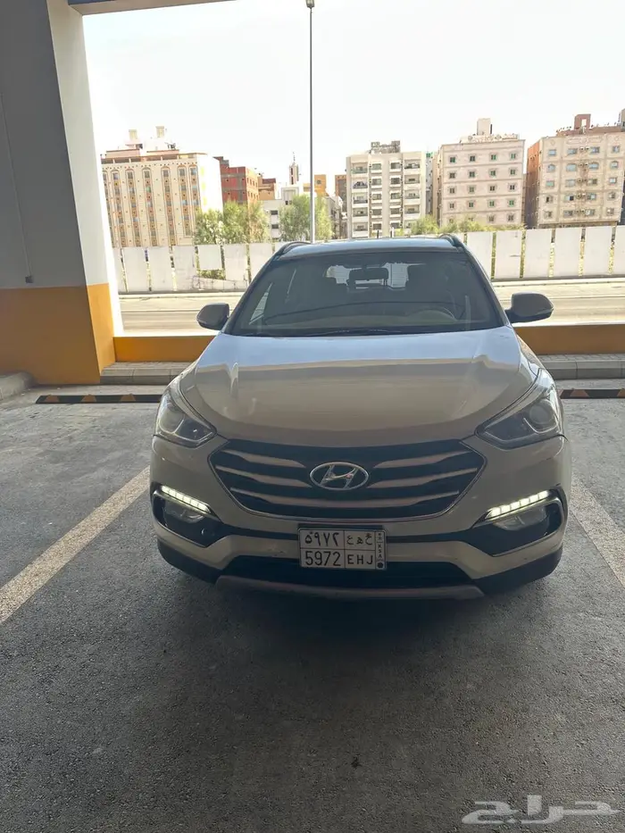 للبيع هونداي سنتافي2016 نظيييفه 0