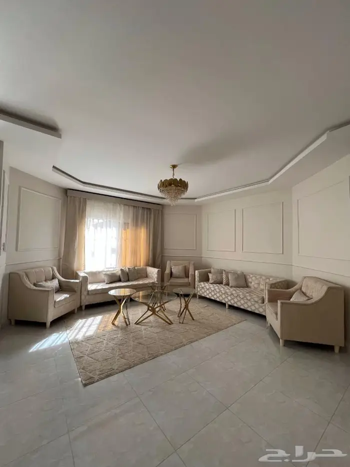 اثاث مجلس كامل مع طاولات وسجاد 2