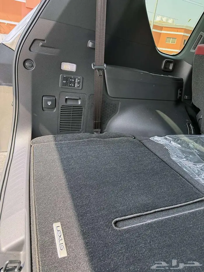 لكزس BB LX600 فل كامل سعودي 2025 19