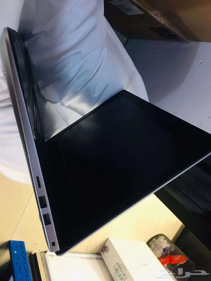 لابتوب دل كور i5 الجيل 8 رام 8 هاردسك 256 1