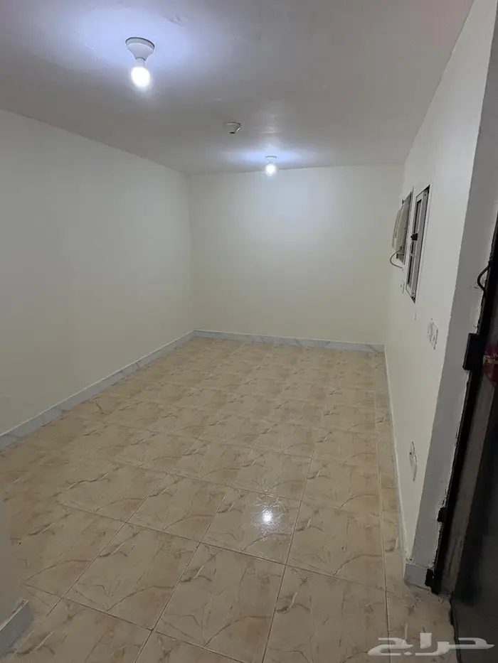 شقة غرفتين ومطبخ وحمام للايجار الصالحية  غرفة بمطبخ وحمام 4