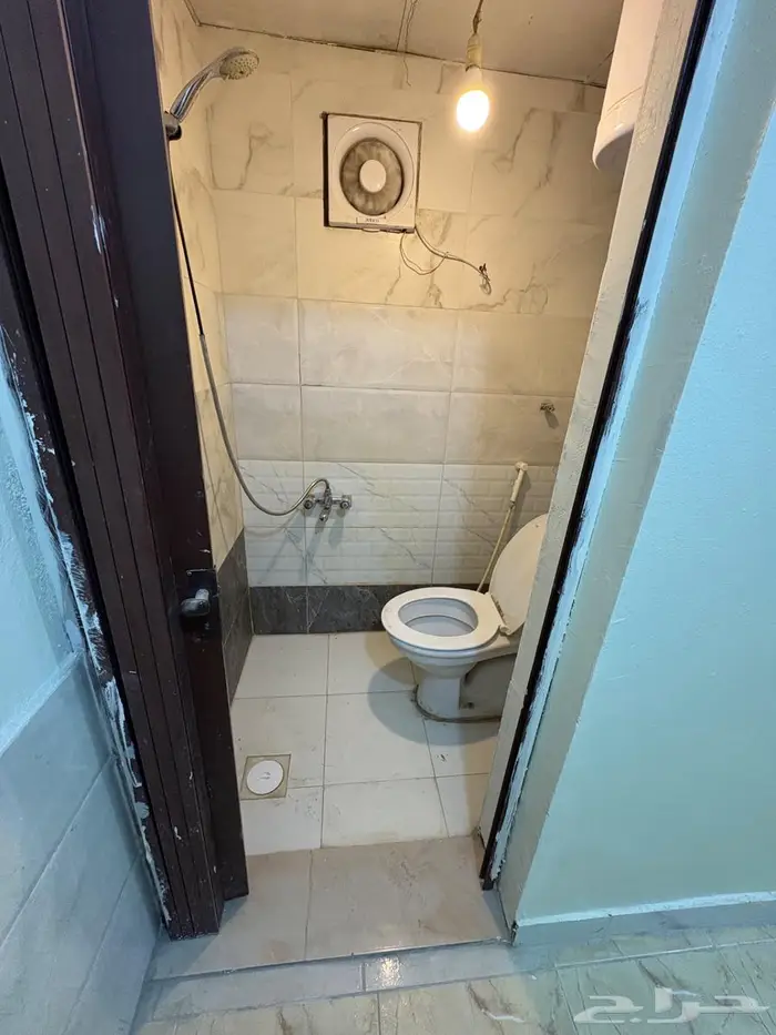 شقة غرفتين ومطبخ وحمام للايجار الصالحية  غرفة بمطبخ وحمام 5