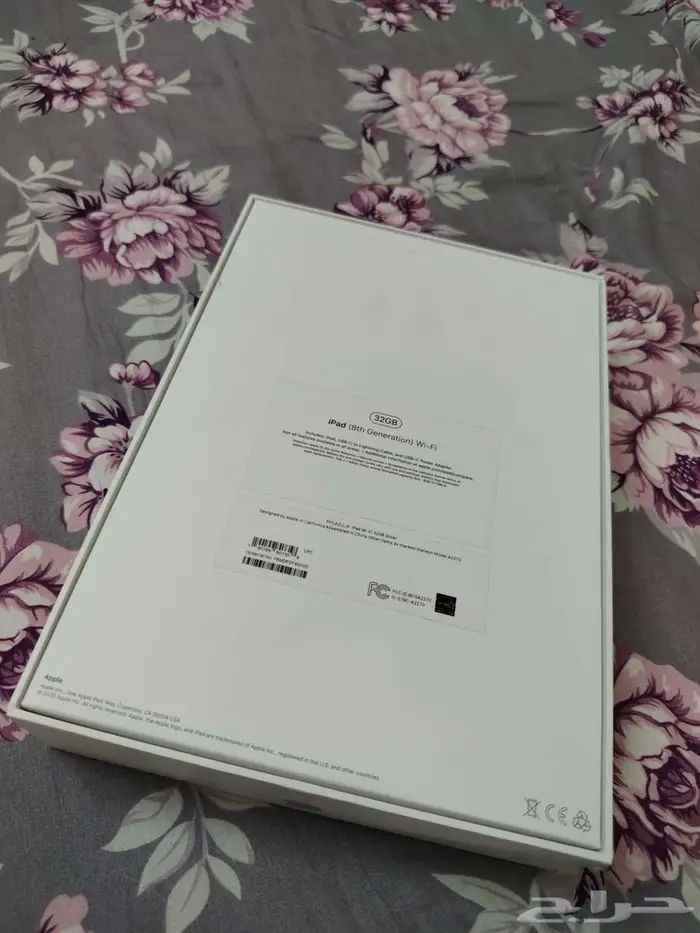 ايباد الجيل الثامن نظيف جدا 2