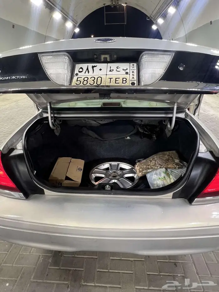 فورد فكتوريا 2011 5