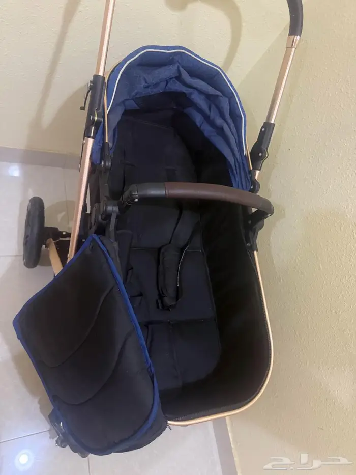 عربة اطفال 1