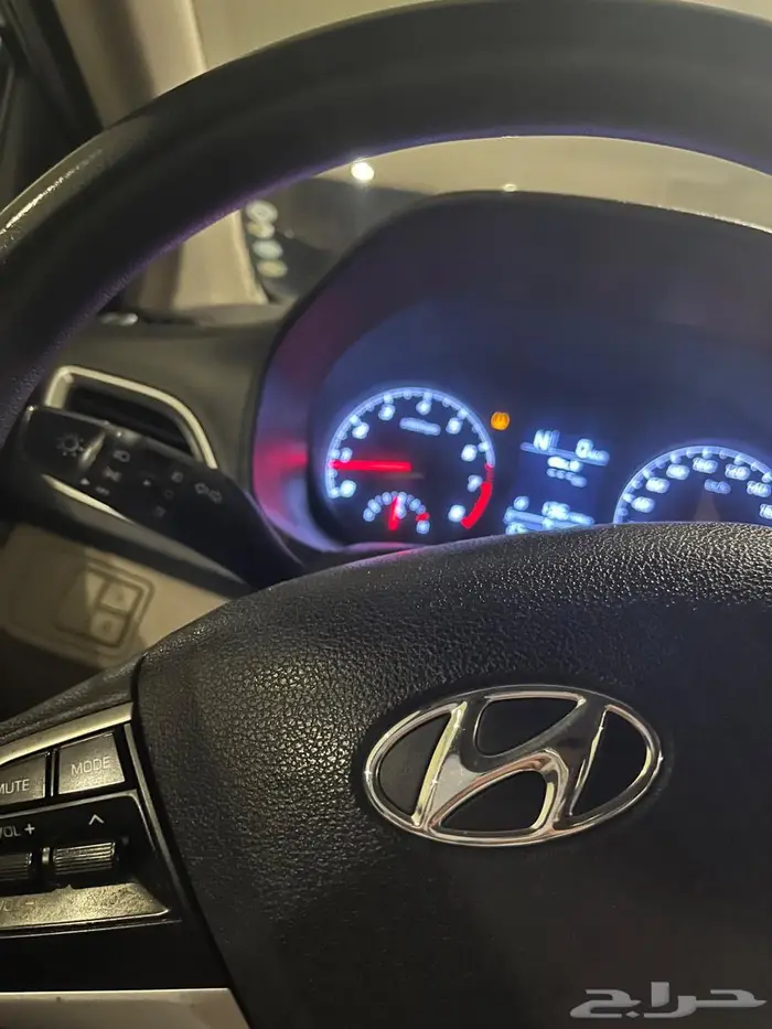 هيواندي اكسنت 2021 اسود 5