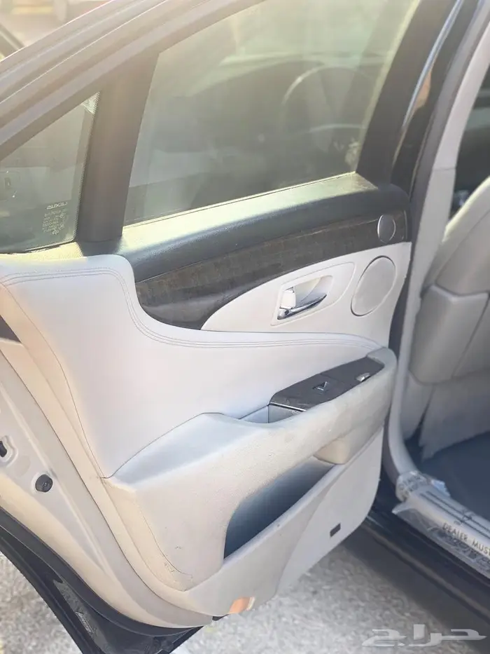 للبدل لكزس موديل 2007 حجم 460 شورت دفع خلفي 6