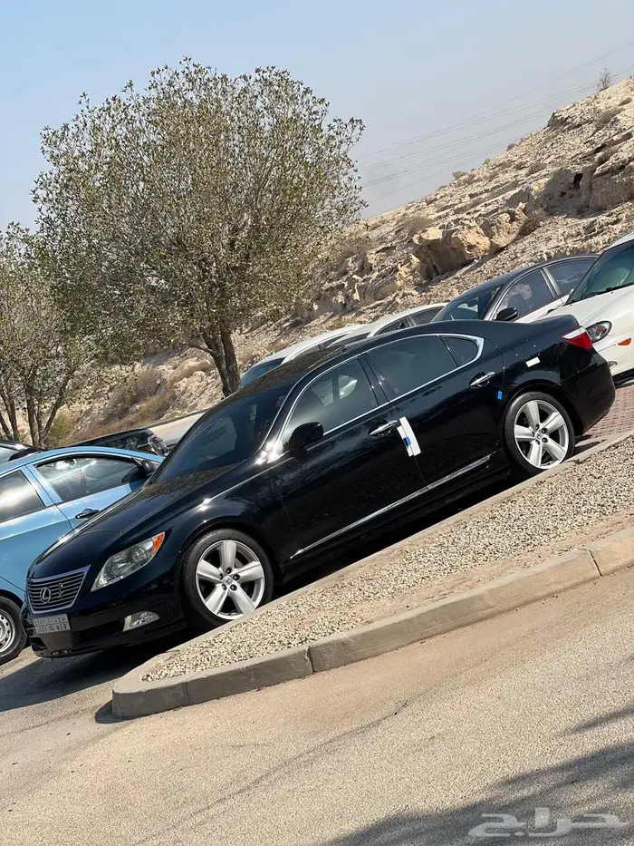 للبدل لكزس موديل 2007 حجم 460 شورت دفع خلفي 20