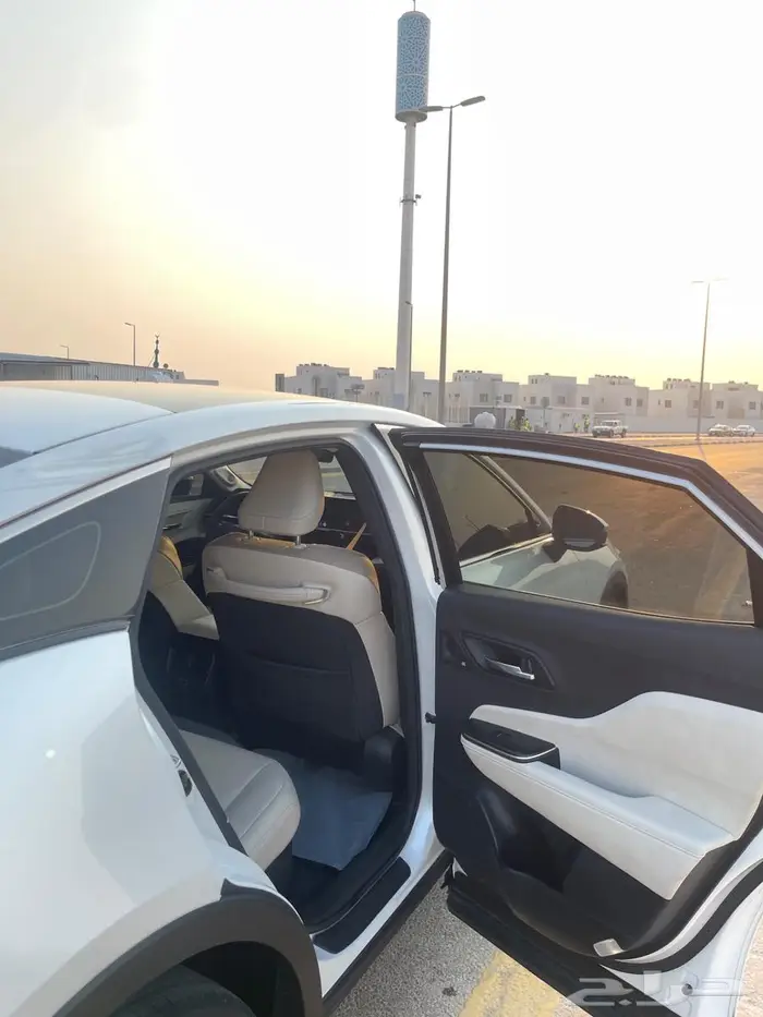 تويوتا كراون 2023 للتنازل 1