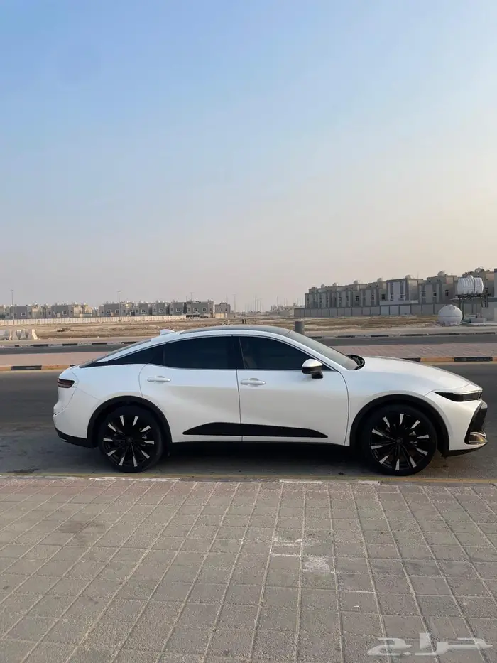 تويوتا كراون 2023 للتنازل 6