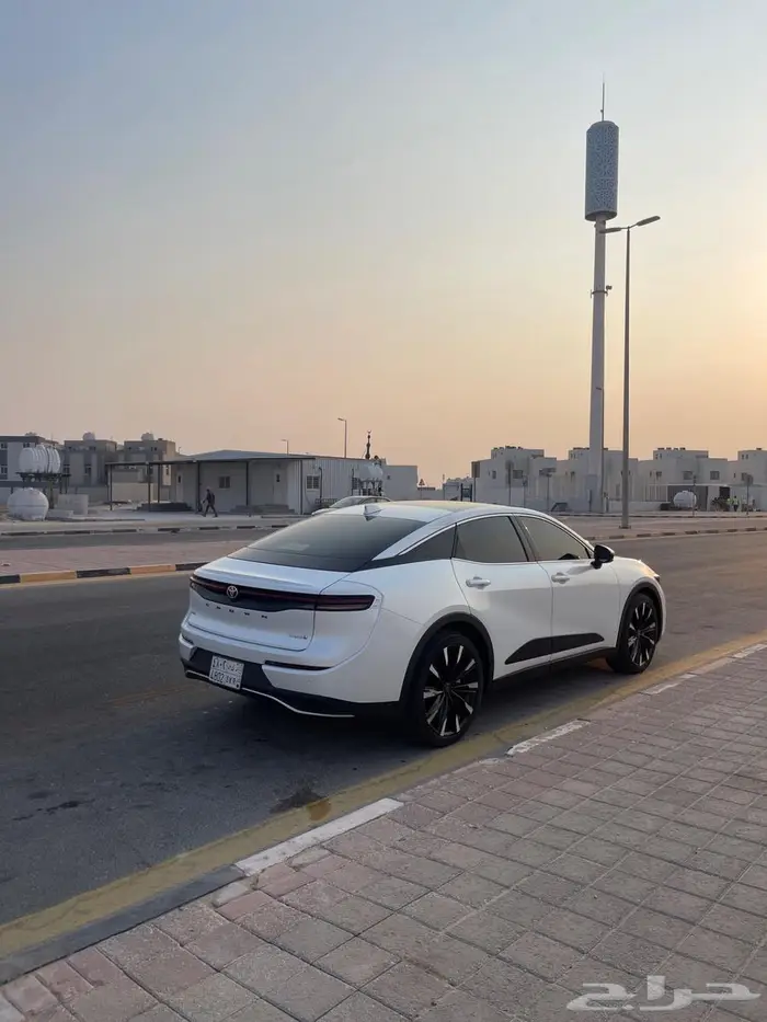 تويوتا كراون 2023 للتنازل 7