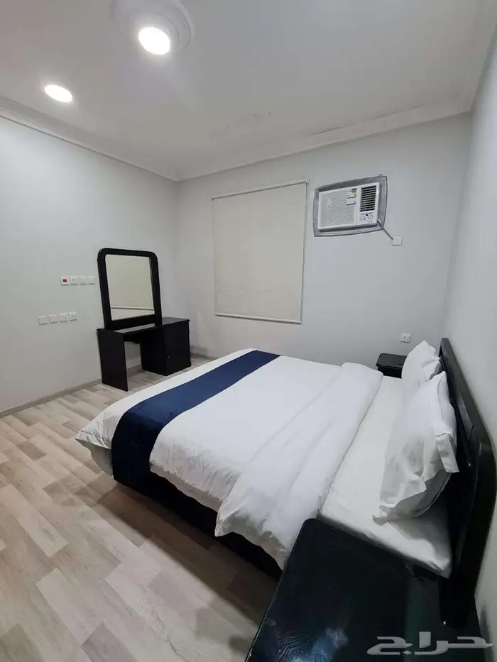 شقة غرفة وصالة مؤثثة وفاخرة للعوايل بخميس مشيط 3