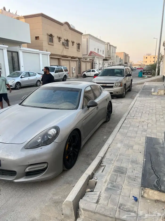 قطع غيار بورش بانميرا 2012 2