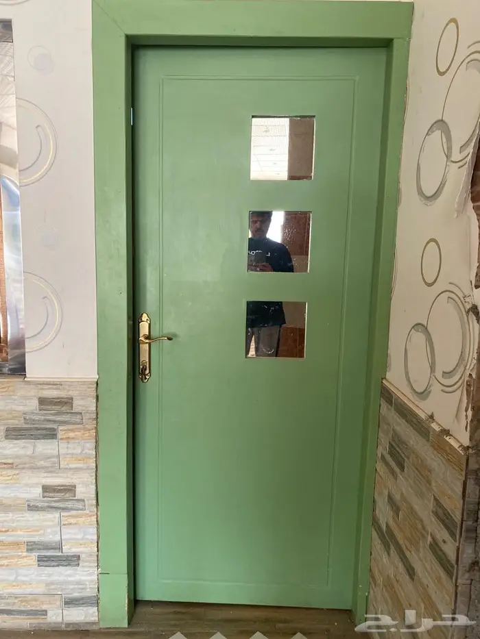 إبواب خشب جاهزة للبيع 0