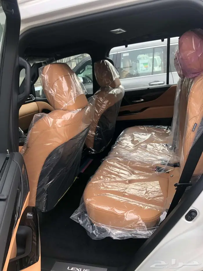 جيب لكزس LX 700 h هايبرد 2025 سعودي ب 499 ألف ريال 4